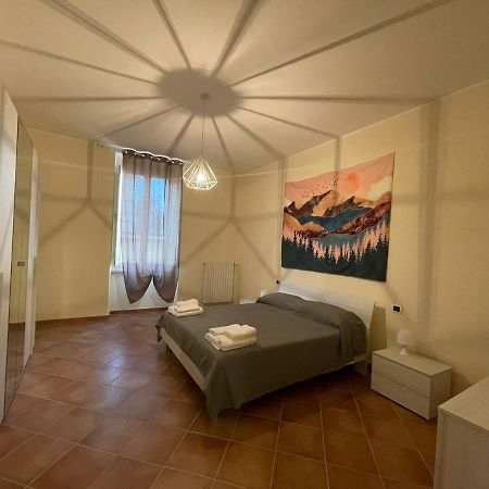 לינה וארוחת בוקר ל'אקווילה A Casa Di Noemi מראה חיצוני תמונה
